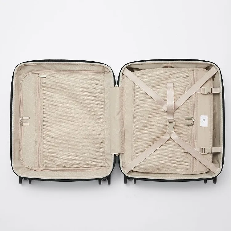 エース パリセイド3-Z内装