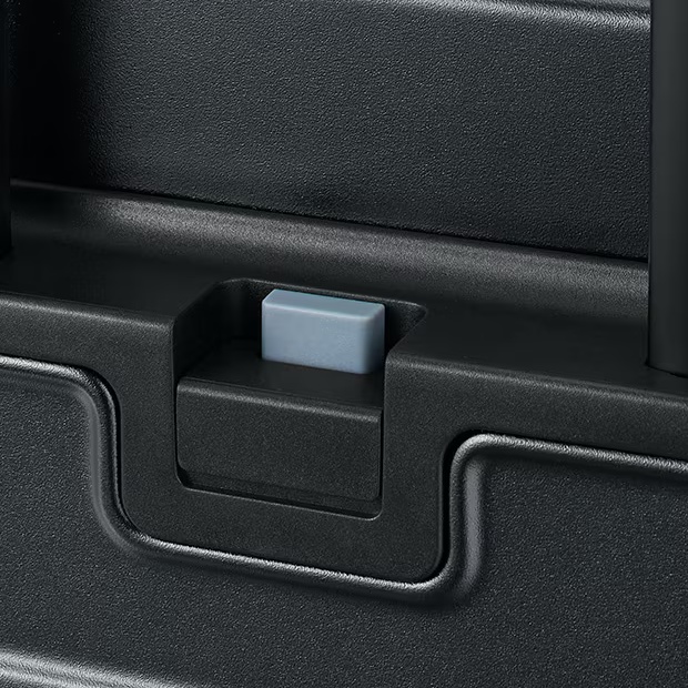 手元キャスターロック