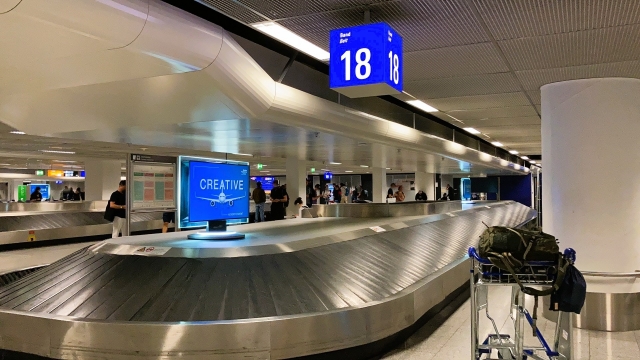 海外旅行リスクに備えるおすすめのスーツケース対策